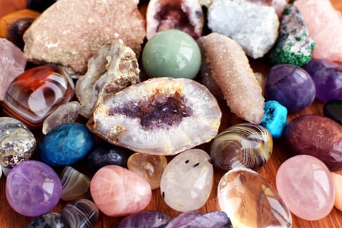 Differences between Precious and Semi-precious Stones